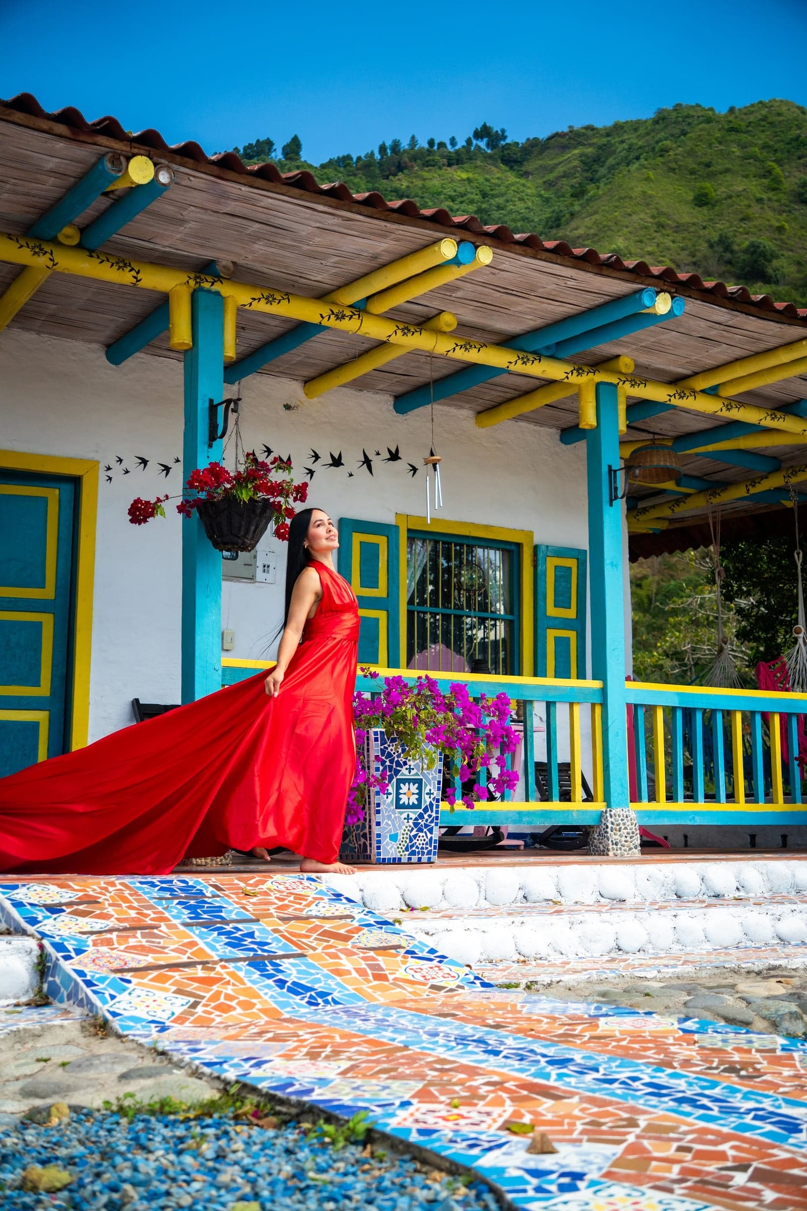 Vestido Cola Imperial en rojo intenso